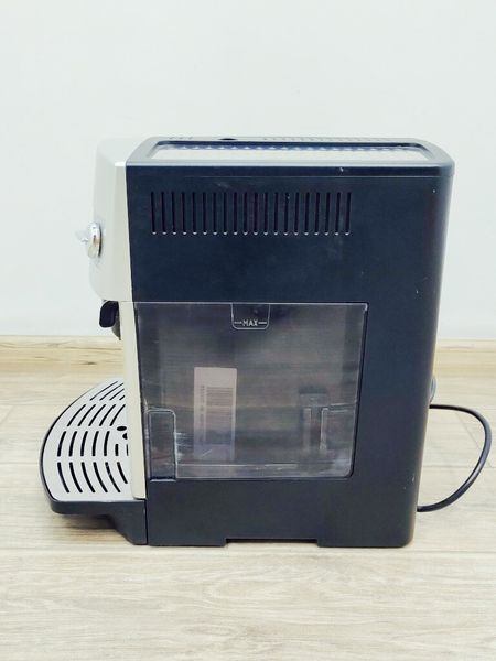 Кофемашина DeLonghi Magnifica ESAM3200 S 000021197 фото
