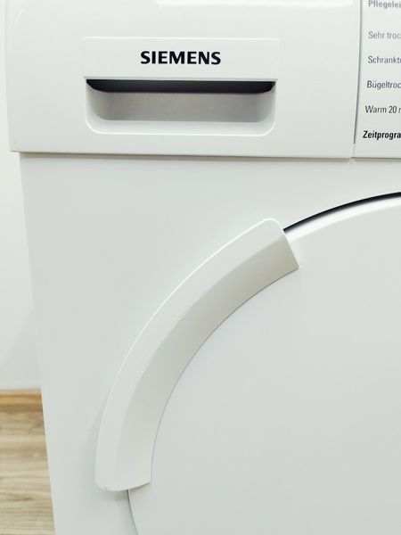 Сушильная машина Siemens WT44E100 02 000036919 фото