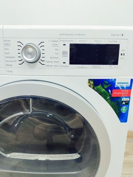 Сушильная машина Bosch Serie8 WTW87562NL 01 000039945 фото