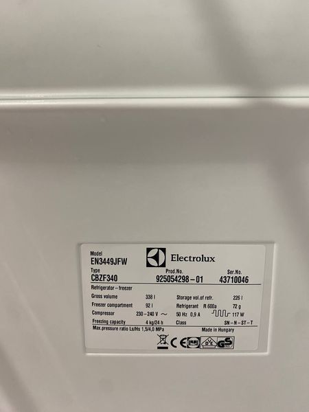 Холодильник двокамерний Electrolux EN3449JFW 117W 226+72л sn 43710046 n 418 000048803 фото