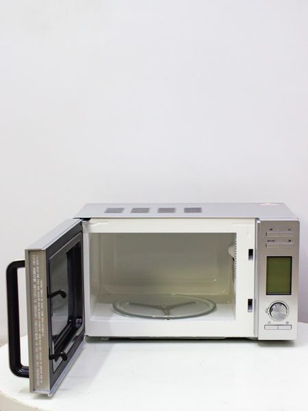 Мікрохвильова піч Ambiano 49801 1200w гриль 900w sn 0138317 000024722 фото