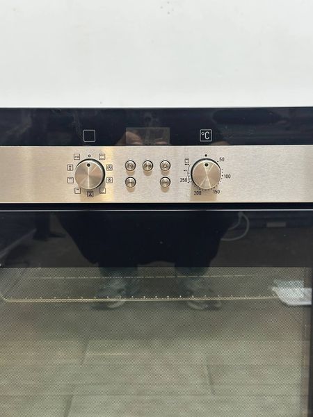 Духова шафа Siemens HB33L550S 3300W sn 850900064 n722 000054379 фото