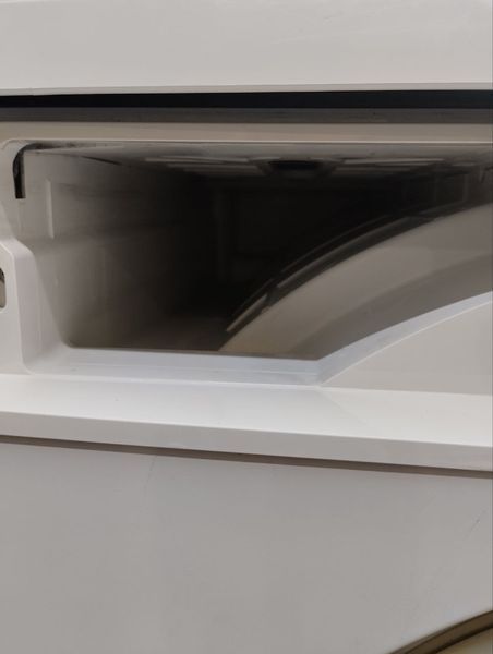 Сушильная машина SIEMENS WT44E100 2100W sn 466040334564000414 000046288 фото