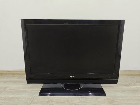 Телевизор 32 LG 32LC56 LCD HD 000036423 фото