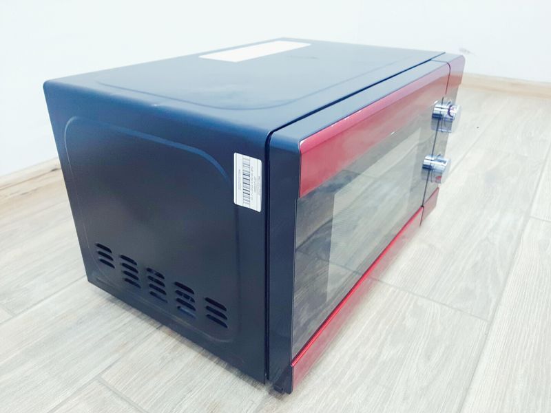 Мікрохвильова піч Tesco M13R 1150w sn 130818 000037167 фото