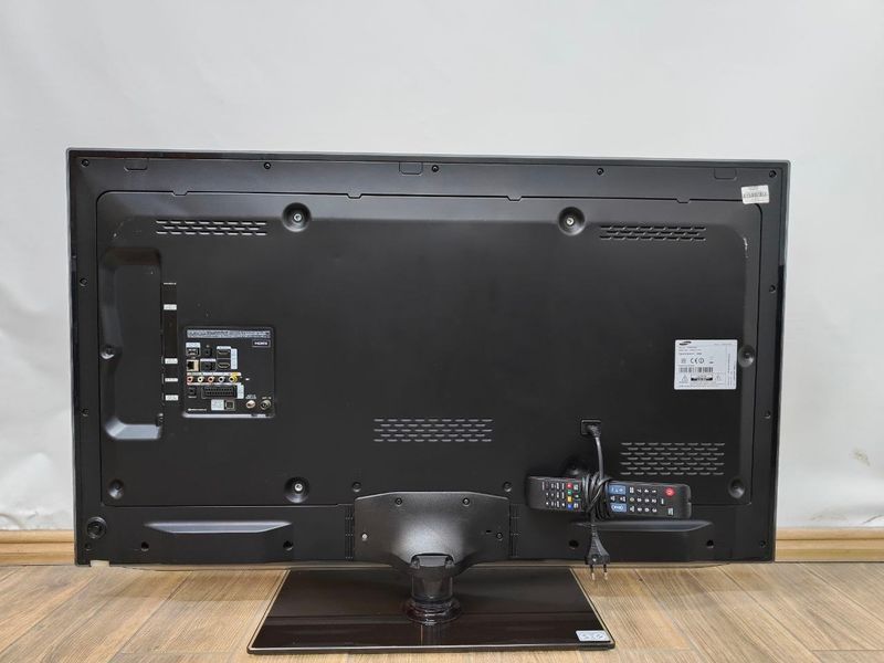 Телевизор 46 Samsung UE46ES6300 117W sn Z9RH3SICA00351J 000053528 фото