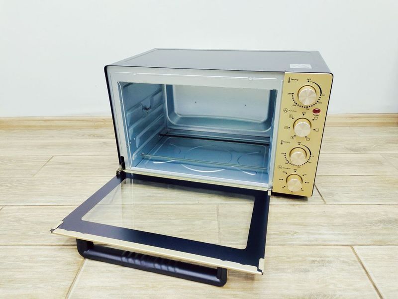Электродуховка мини печь Irvings IOVE6002M 60л 1700w 000038542 фото