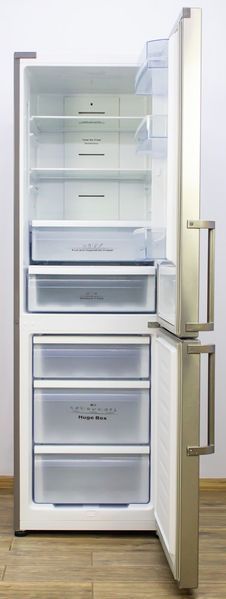 Холодильник двухкамерный Hisense KGNF326A++EL 000009666 фото