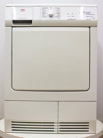 Сушильна машина AEG T55820 2350w 7 кг sn 84524603 000031507 фото