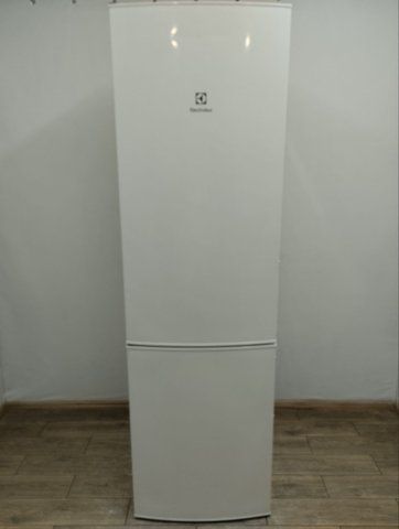 Холодильник Electrolux LNT5TF37W2 117W 258+78л sn 117300001 n 447 000049376 фото