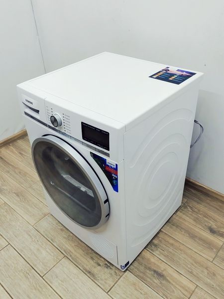 Сушильна машина Siemens IQ800 WT48Y731 05 1000w 8 кг sn 9301 200282 000042698 фото