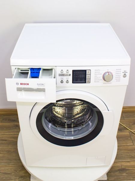 Стиральная машина Bosch Avantixx 7 WAQ284G1 12 000021219 фото