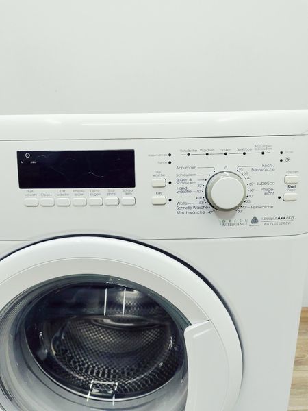 Стиральная машина Bauknecht WA Plus 624 BW 000037109 фото