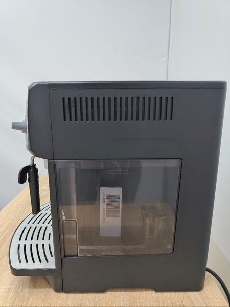 Кофемашина Delonghi Magnifica 1450W sn 80626 000049683 фото