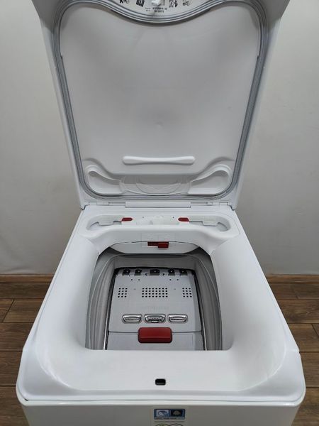 Стиральная машина вертикальная AEG 6000Series Lavamat L6TDN641G 2200W 6кг sn 12000073 000053654 фото