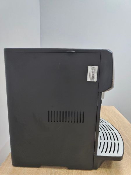 Кофемашина Delonghi Magnifica 1450W sn 80626 000049683 фото