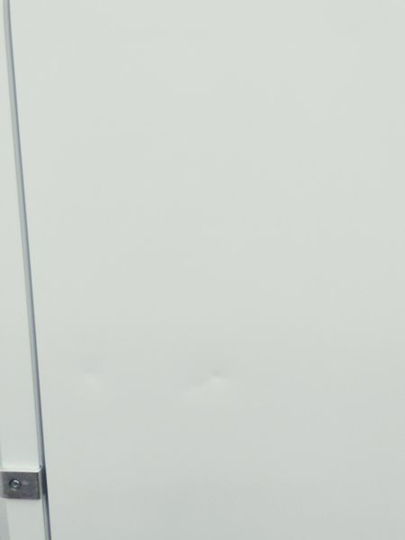 Морозильна камера Electrolux EUE7000W 223л 180w sn 80240035 000039406 фото