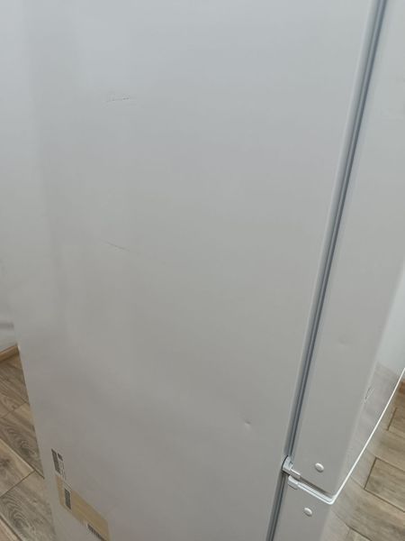 Холодильник двокамерний Bosch KGV36VW31 01 215+94л 90w sn 9111 100103_п11_302 000045152 фото