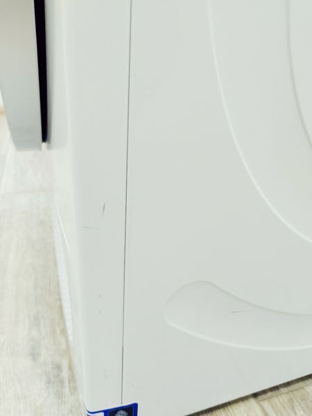 Сушильна машина Siemens IQ800 WT48Y731 05 1000w 8 кг sn 9301 200282 000042698 фото