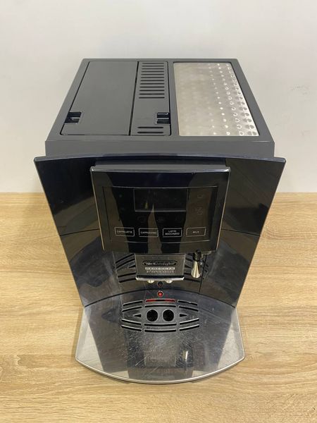 Кавомашина DeLonghi ESAM 5556 B 1350w sn 53623 000049169 фото