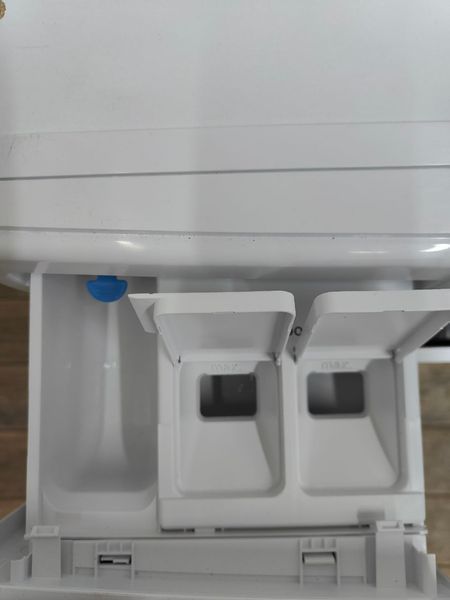 Стиральная машина Bosch Serie 8 WAV28K42 2000W 8kg sn 00666 000051944 фото