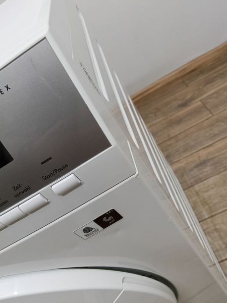 Стиральная машина AEG L77685WD 2200W 7кг sn 35100018 000051169 фото