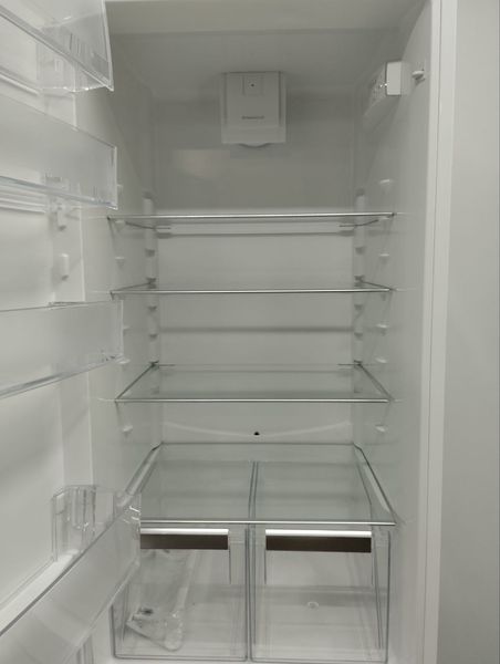 Холодильник Electrolux LNT5TF37W2 117W 258+78л sn 117300001 n 447 000049376 фото