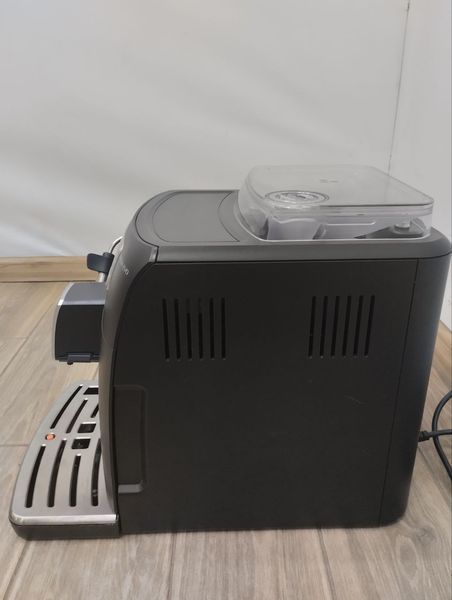 Кофемашина Saeco Intelia EVO HD8751 1850W sn TW901445774027 000046338 фото