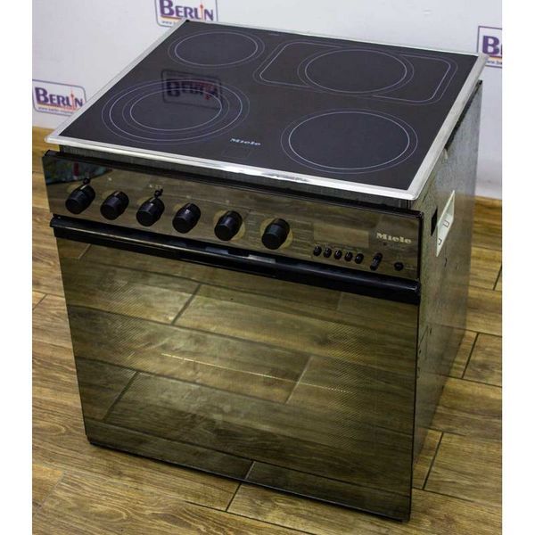 Электродуховка Miele Clsssic 000009108 фото