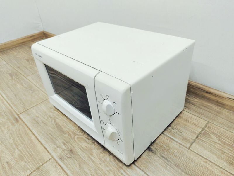 Мікрохвильова піч Sharp R 210AW 1300w sn 9809188012 000038699 фото