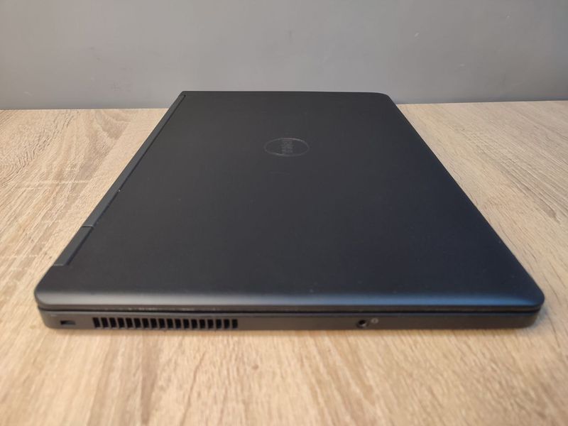 Ноутбук Dell Latitude E5550 000044275 фото