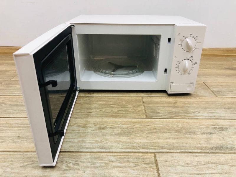 Мікрохвильова піч Samsung G633C 1350w гриль 1000w sn 71QKB00437B 000043918 фото