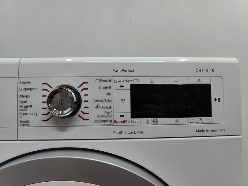 Стиральная машина Bosch Serie8 WAW32597SN 01 2300W 8кг sn 9501200555 000053614 фото