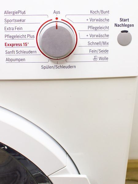Стиральная машина Bosch Avantixx7 WAQ28470EX 06 000031478 фото
