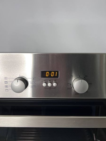 Электродуховка Miele H4215B 000038867 фото