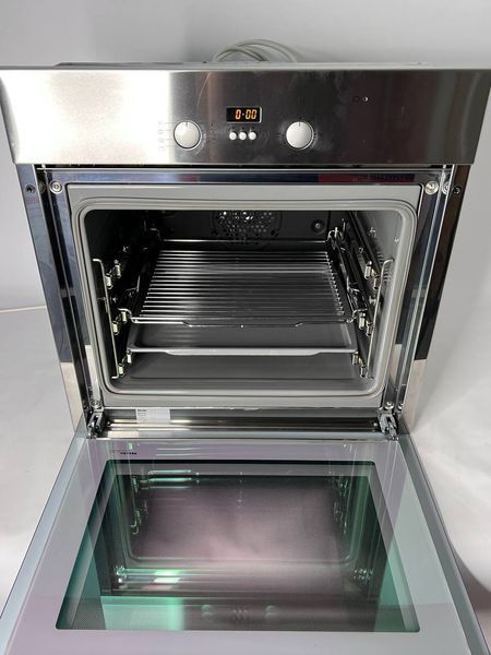 Электродуховка Miele H4215B 000038867 фото
