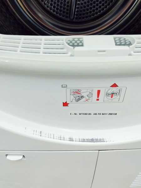 Сушильна машина Bosch Serie4 WTE86185 46 2800w 7 кг sn 9411 200138 000041789 фото