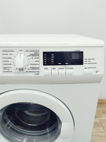 Стиральная машина AEG L64640L 000036067 фото