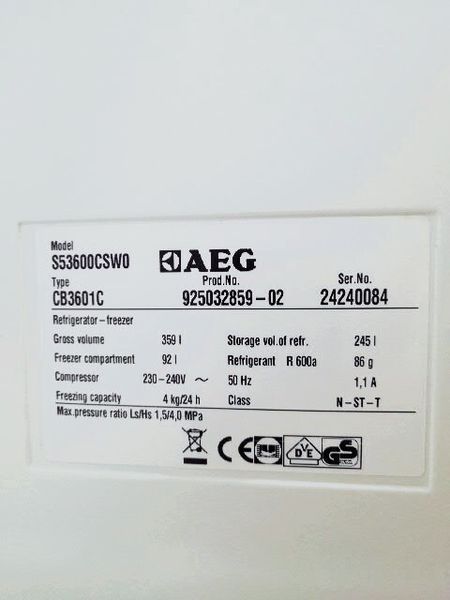 Холодильник двокамерний AEG S53600CSW0 245+92л sn 24240084 000035011 фото