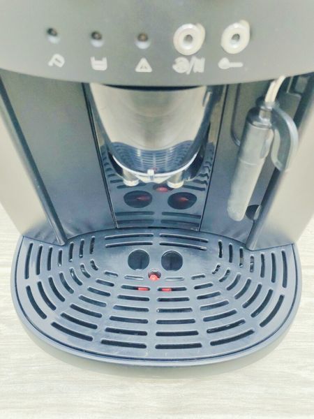 Кофемашина DeLonghi Magnifica ESAM4000 B 000021195 фото