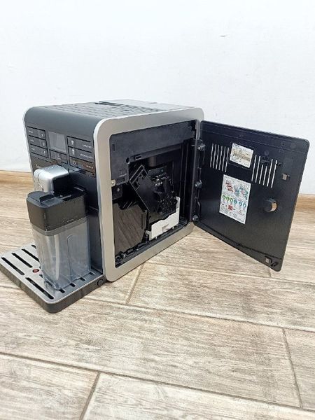 Кавомашина Saeco HD 8769 1850w sn TU901323098987 000046131 фото