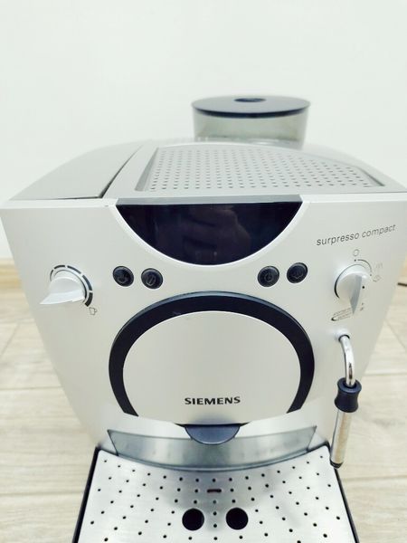 Кавомашина Siemens Surpresso Compact TK54001 02 1400w sn 8712 130576 000039953 фото