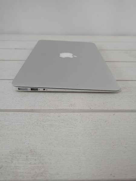 Ноутбук Apple MacBook Air 11 A1465 11.6 HD бат 3:30 години 000047968 фото