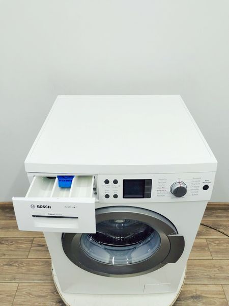 Стиральная машина Bosch Avantixx7 WAQ28475EX 10 000035292 фото