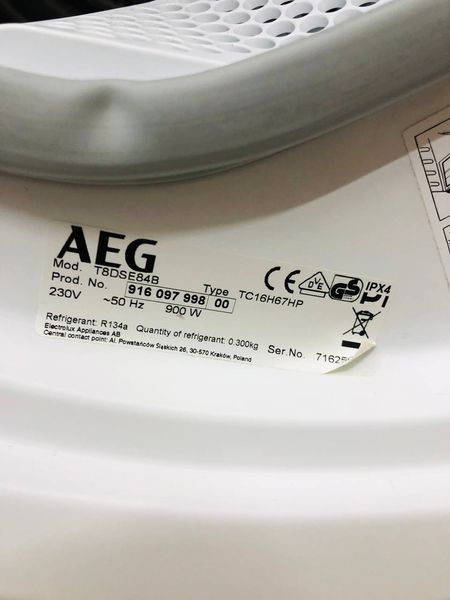 Сушильна машина AEG 8000 Series T8DSE84B 900w 8 кг sn 71625031 000043621 фото