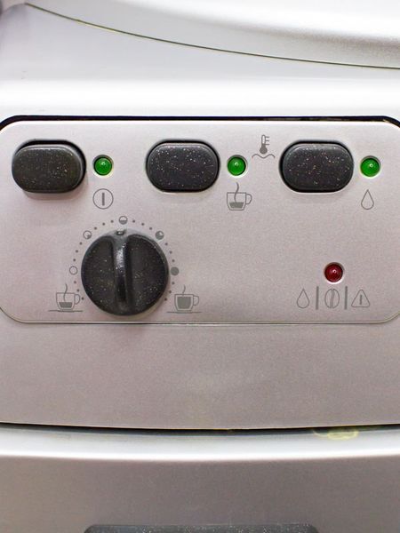 Кавомашина Saeco SUP 018CR 1250w sn 9005SA40052990 000032283 фото