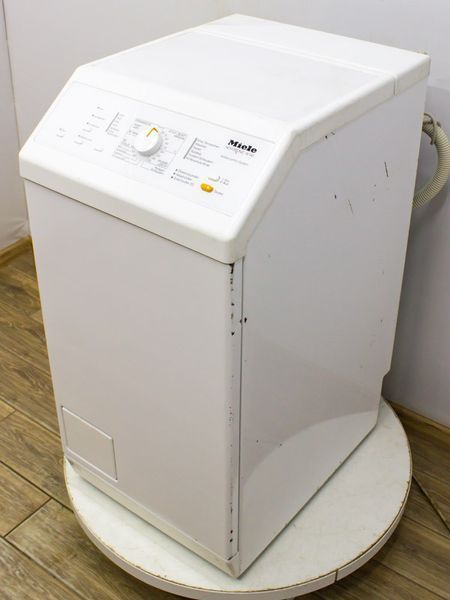 Стиральная машина вертикальная Miele 8411 000029146 фото