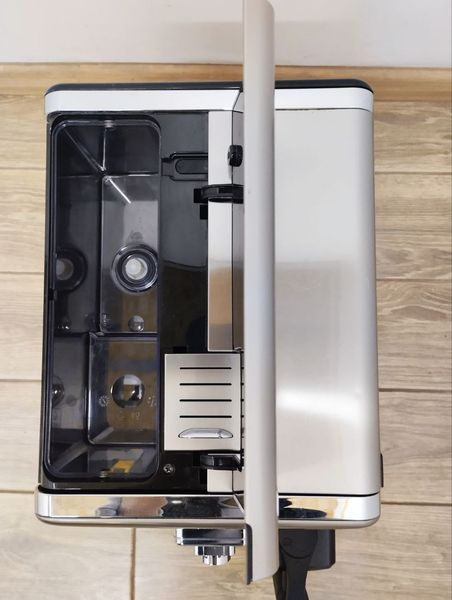 Кофемашина Saeco Exprelia HD8856 1400w sn TU901216063812 000047543 фото