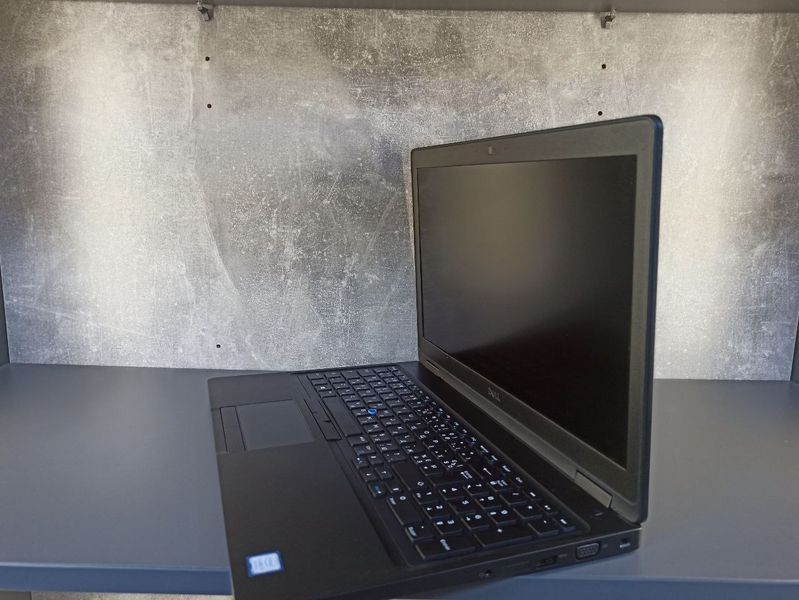 Ноутбук Dell Latitude 5590 15.6 FHD ба 3:00 часа 000051007 фото