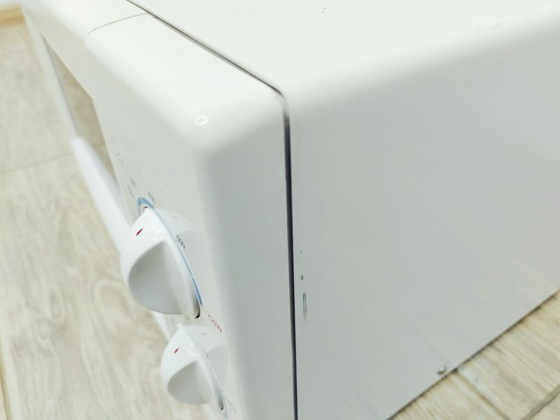 Мікрохвильова піч Samsung M1618 1150w sn 71SN802711J 000038691 фото
